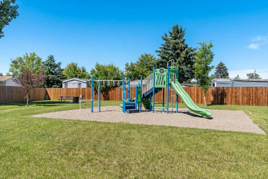 424 Kanell Drive High River AB T1V 1J5