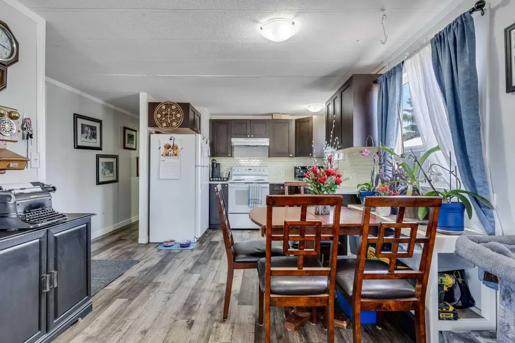 424 Kanell Drive High River AB T1V 1J5