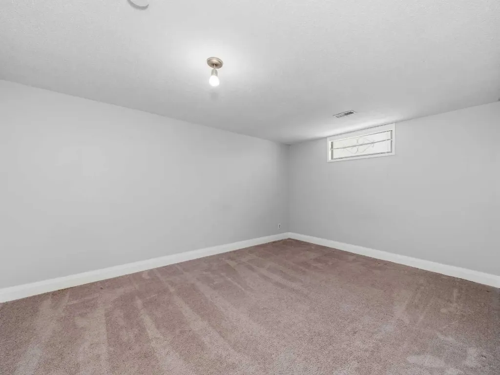 5123 Bulyea Road NW Calgary AB T2L 2H8