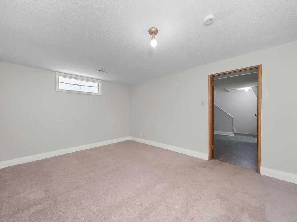 5123 Bulyea Road NW Calgary AB T2L 2H8