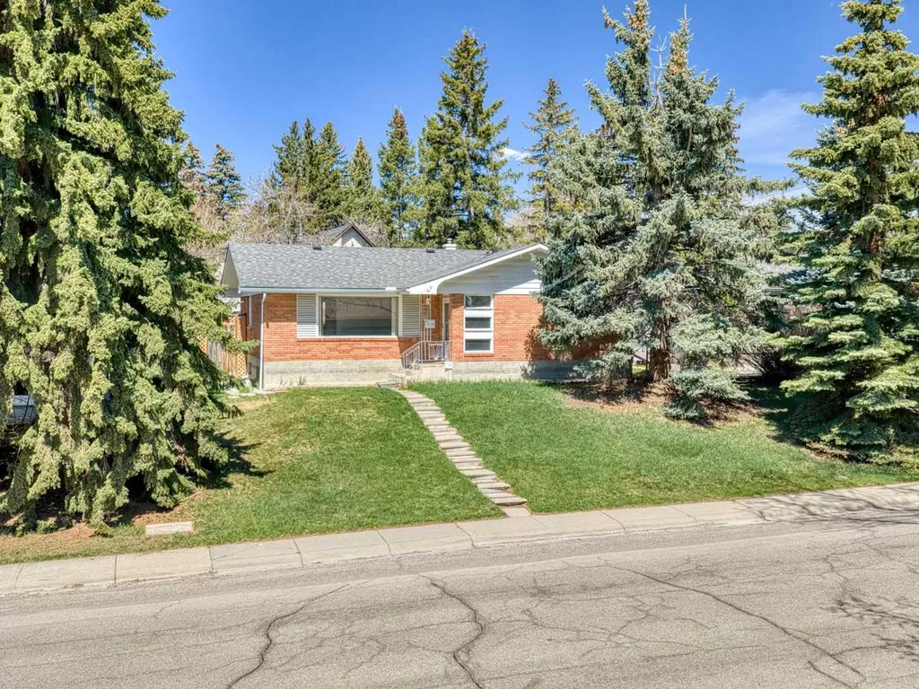 5123 Bulyea Road NW Calgary AB T2L 2H8