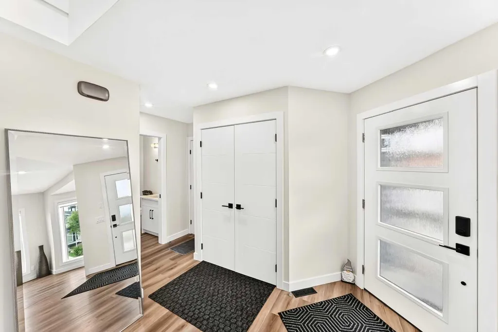 112 Christie Park Manor SW Calgary AB T3H 2E8