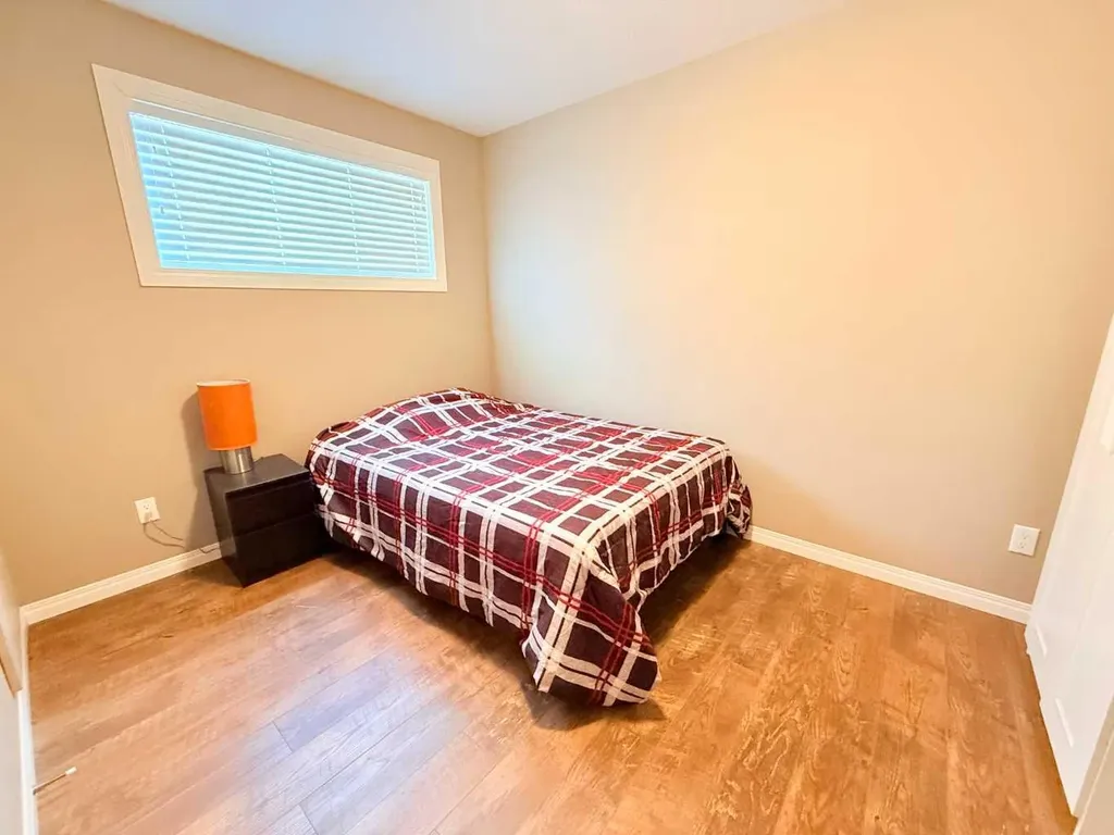 2820 12 Avenue Wainwright AB T9W 0A9