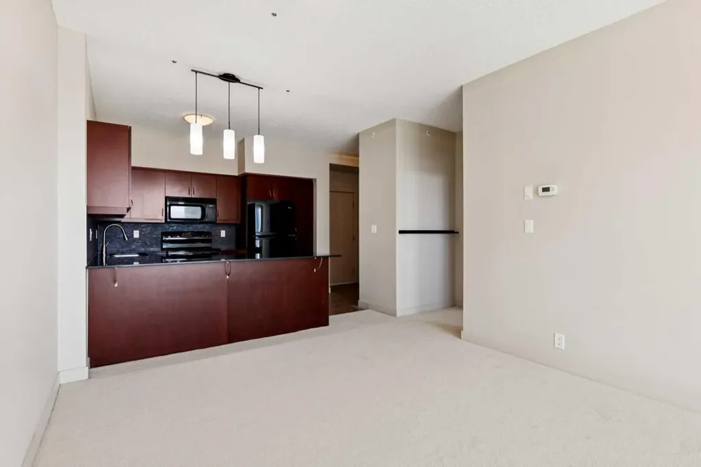 8710 Horton Road SW Calgary AB T2V 0P7
