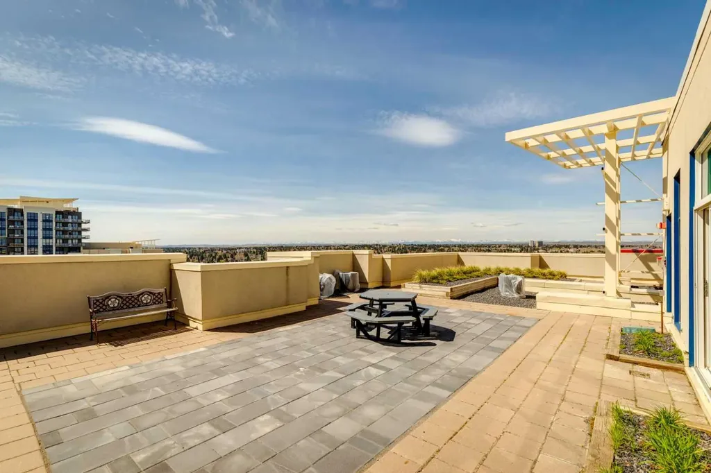 8710 Horton Road SW Calgary AB T2V 0P7