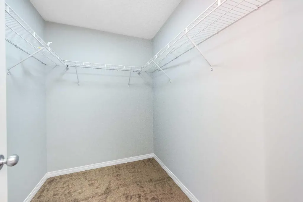 8454 Saddleridge Drive NE Calgary AB T3J5H8
