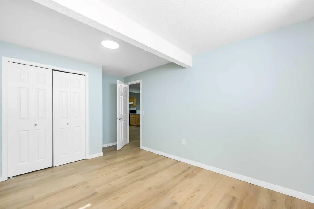 8454 Saddleridge Drive NE Calgary AB T3J5H8