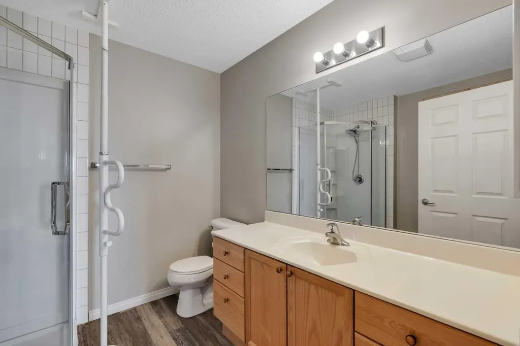 928 Arbour Lake Road NW Calgary AB T3G 5T2