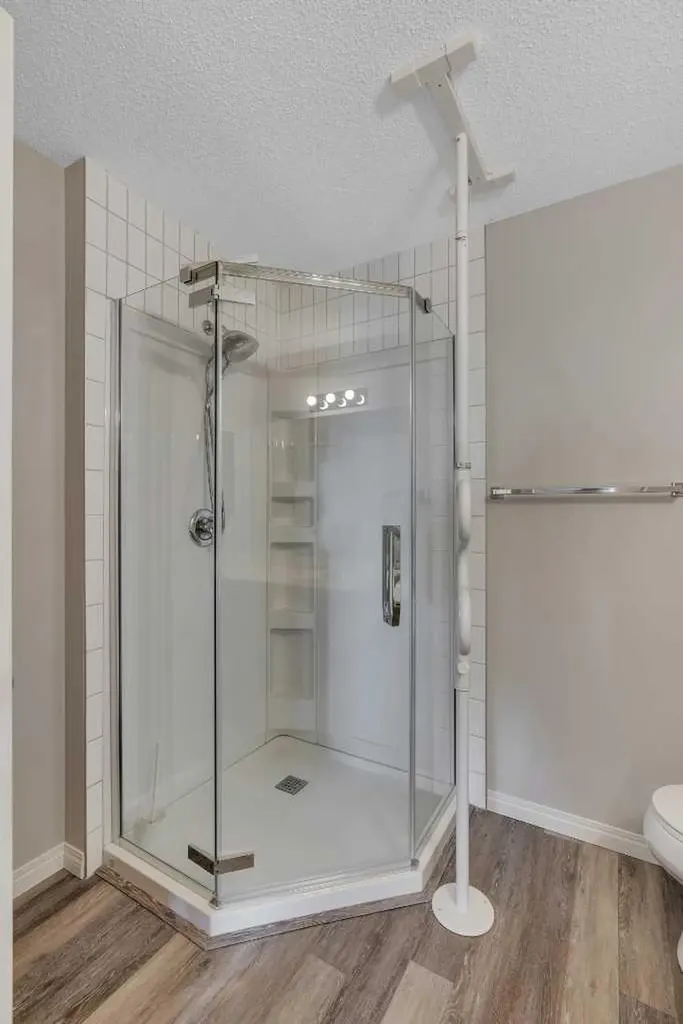 928 Arbour Lake Road NW Calgary AB T3G 5T2