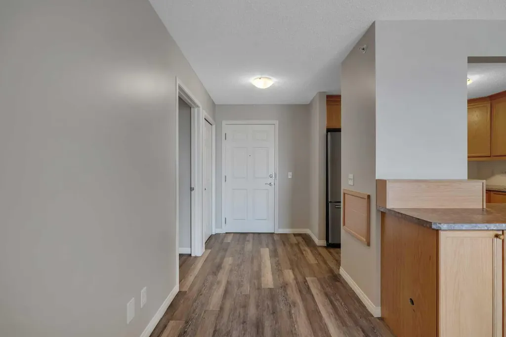 928 Arbour Lake Road NW Calgary AB T3G 5T2