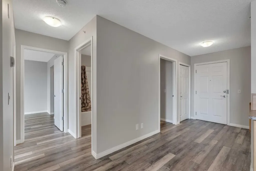 928 Arbour Lake Road NW Calgary AB T3G 5T2