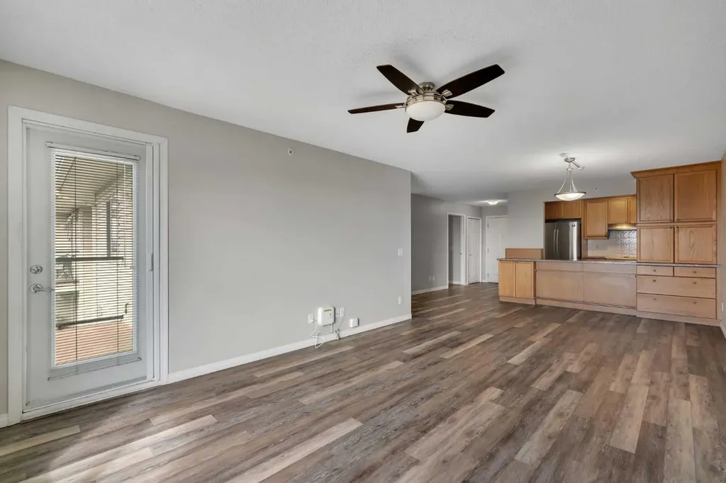 928 Arbour Lake Road NW Calgary AB T3G 5T2