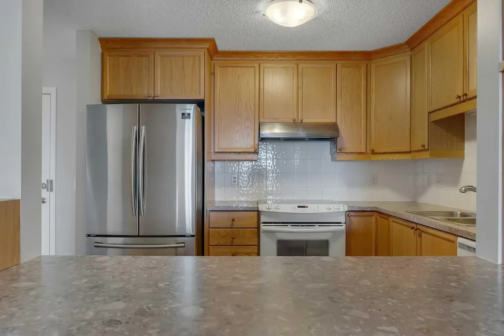 928 Arbour Lake Road NW Calgary AB T3G 5T2