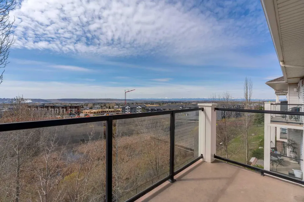 928 Arbour Lake Road NW Calgary AB T3G 5T2