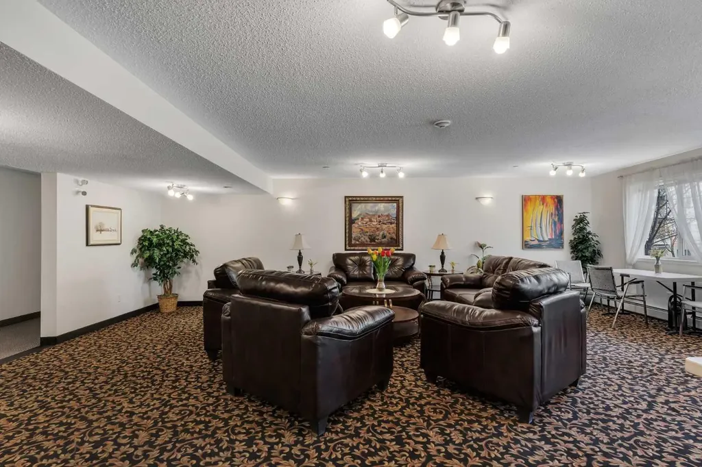 928 Arbour Lake Road NW Calgary AB T3G 5T2