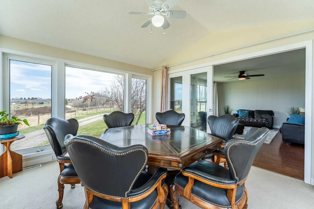370 16 Avenue Diamond Valley AB T0L 2A0