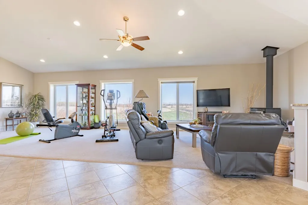 5518 Township Road 120 Rural Cypress County AB T1B 0L1