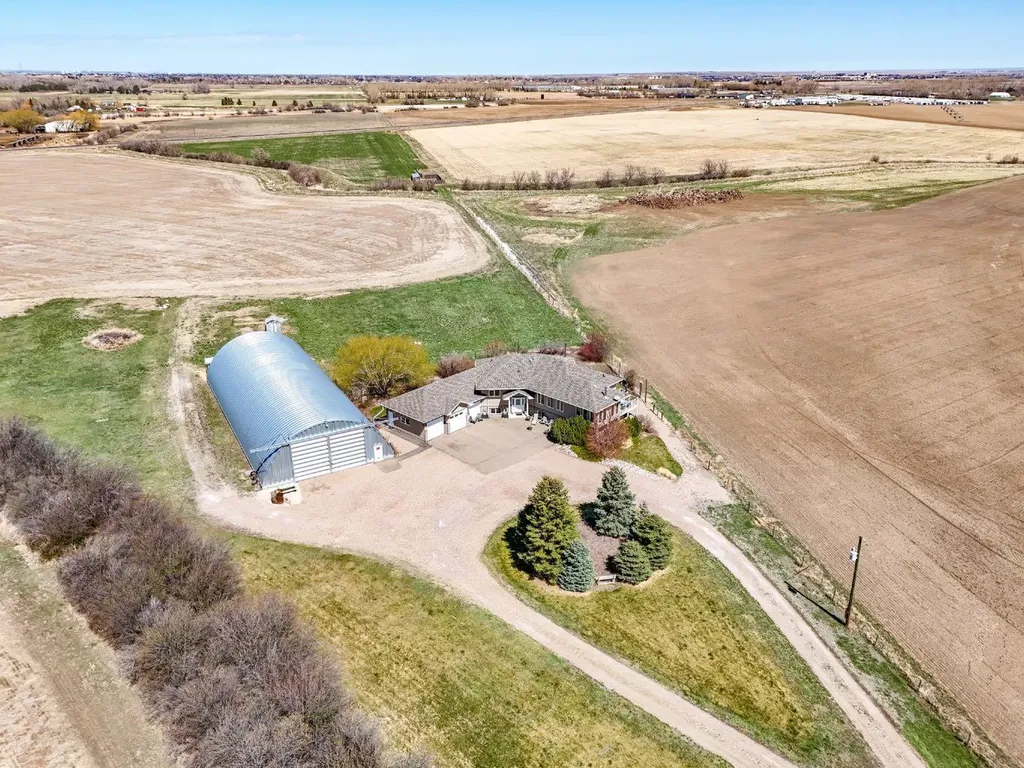 5518 Township Road 120 Rural Cypress County AB T1B 0L1