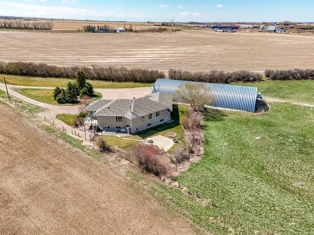 5518 Township Road 120 Rural Cypress County AB T1B 0L1