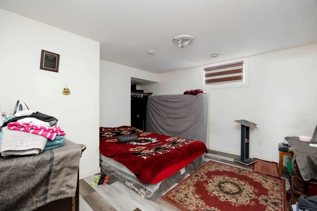112 Hill Drive Fort Mcmurray AB T9H 2B5