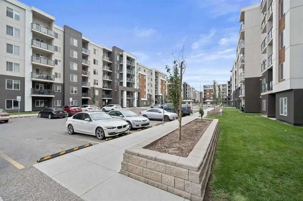 4641 128 Avenue NE Calgary AB T3N 1T4