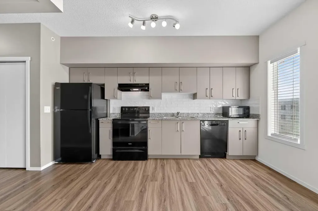 4641 128 Avenue NE Calgary AB T3N 1T4