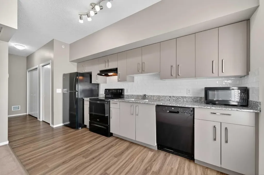 4641 128 Avenue NE Calgary AB T3N 1T4