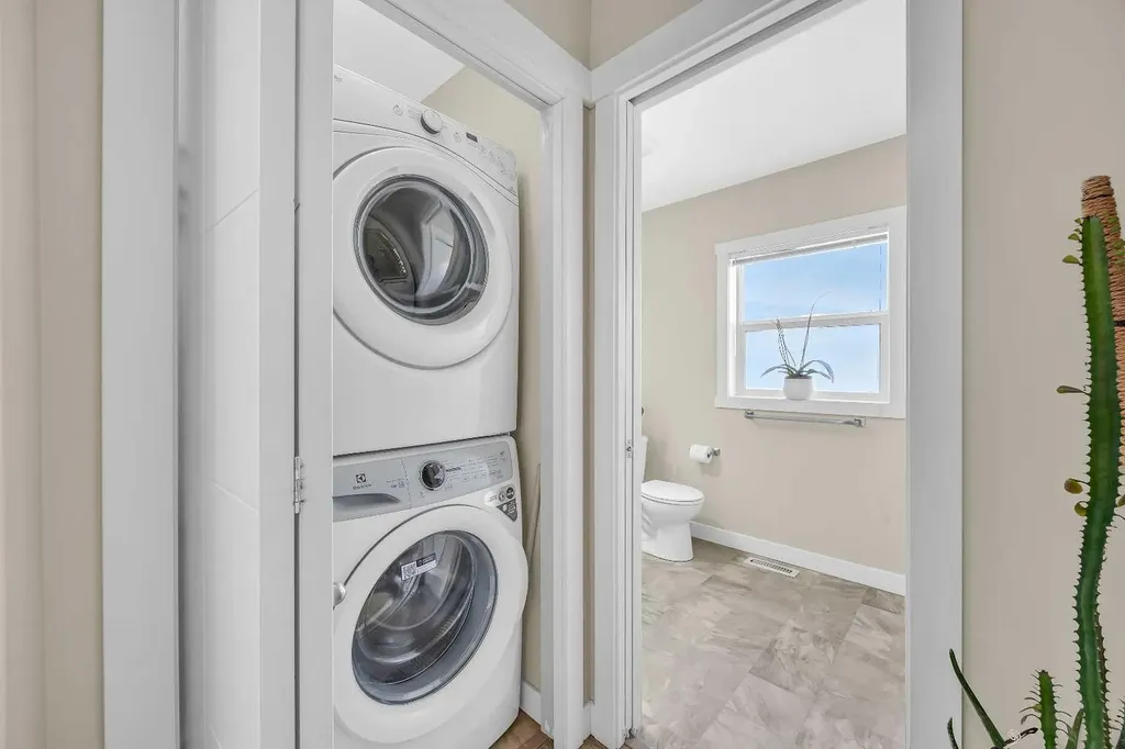 405 Redstone View NE Calgary AB t3n0m9