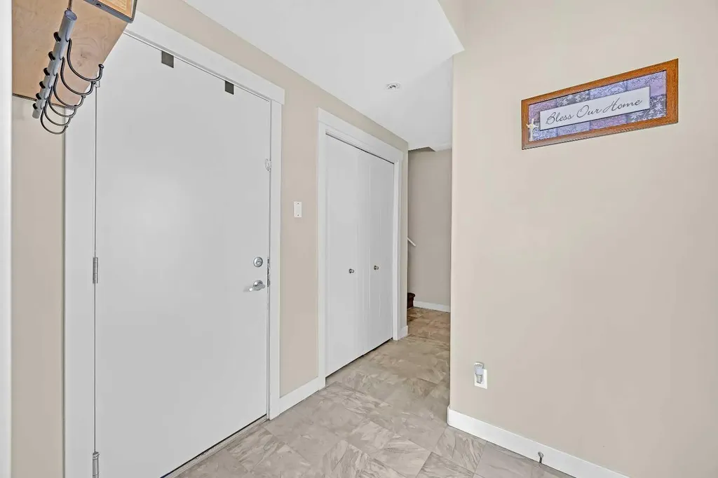 405 Redstone View NE Calgary AB t3n0m9