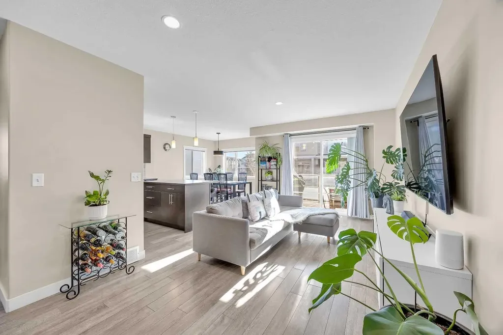 405 Redstone View NE Calgary AB t3n0m9