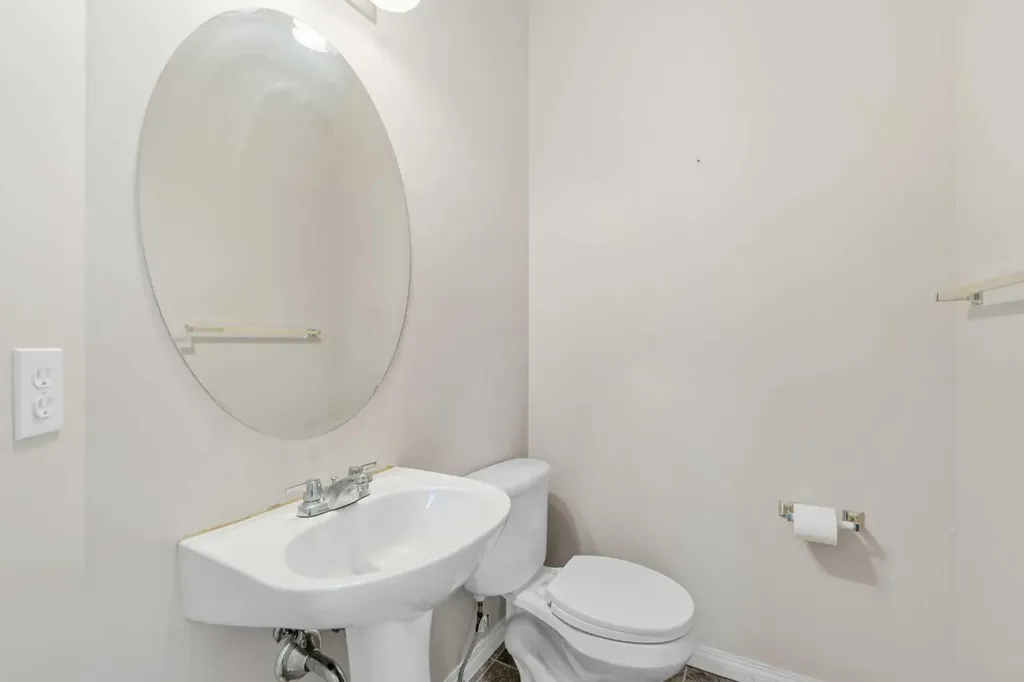 111 Tarawood Lane NE Calgary AB T3J 0H1