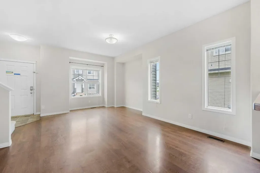 111 Tarawood Lane NE Calgary AB T3J 0H1