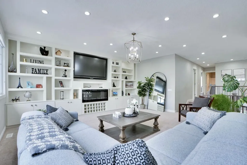 117 Hawkmere Place Chestermere AB T1X 0C6