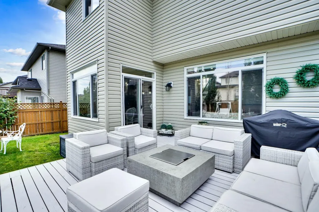 117 Hawkmere Place Chestermere AB T1X 0C6