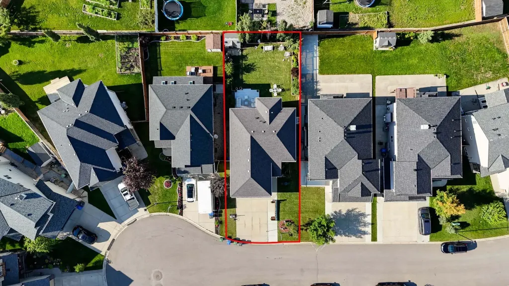 117 Hawkmere Place Chestermere AB T1X 0C6