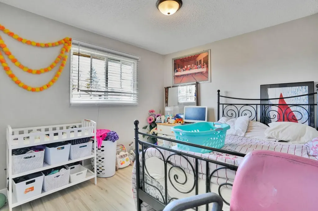 43 Maranda Close NE Calgary AB T2A 3E7