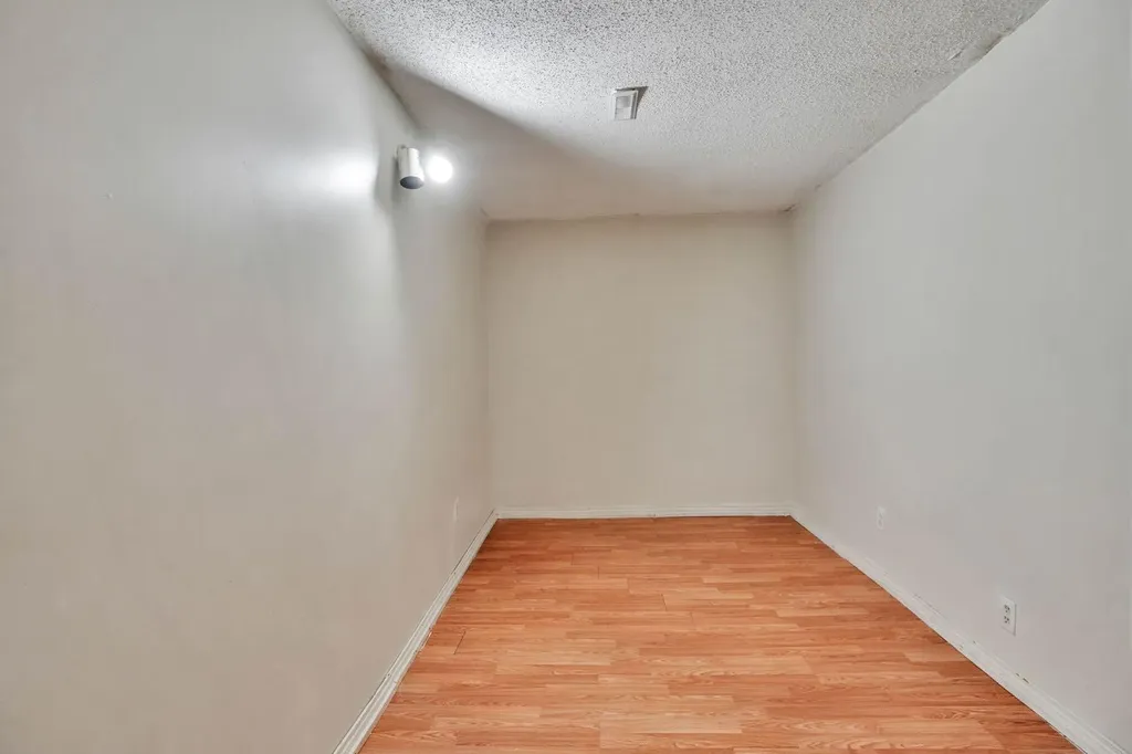 43 Maranda Close NE Calgary AB T2A 3E7
