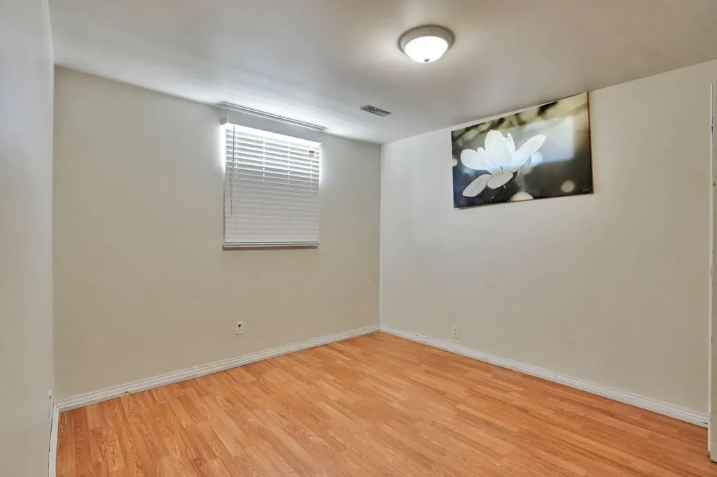 43 Maranda Close NE Calgary AB T2A 3E7