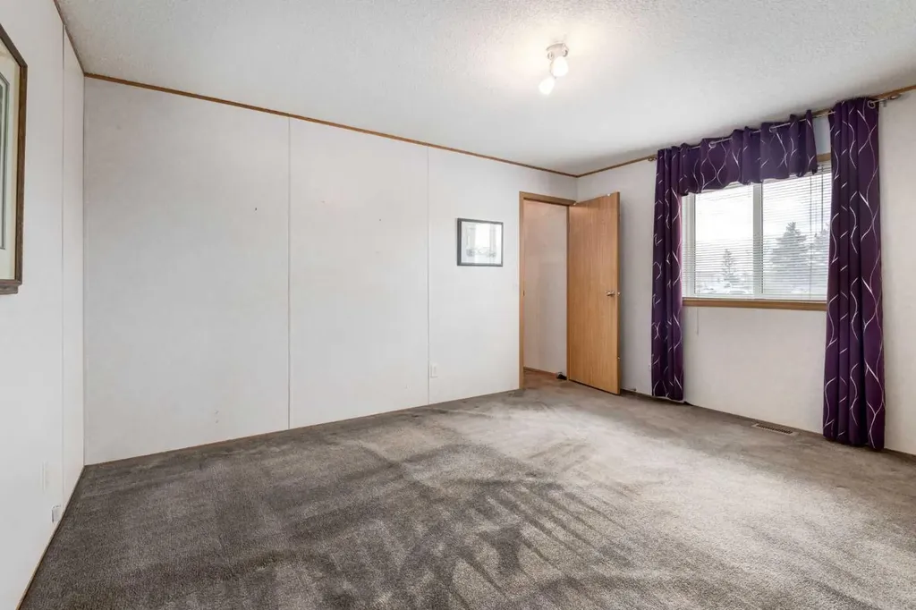 99 Arbour Lake Road NW Calgary AB T3G 4E4