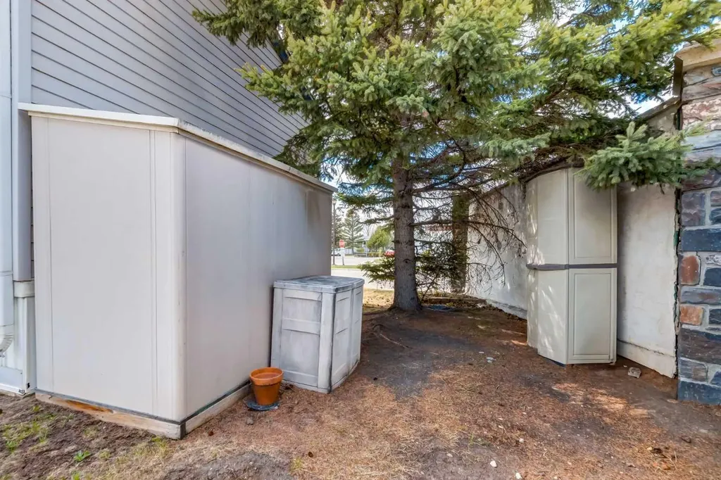 99 Arbour Lake Road NW Calgary AB T3G 4E4