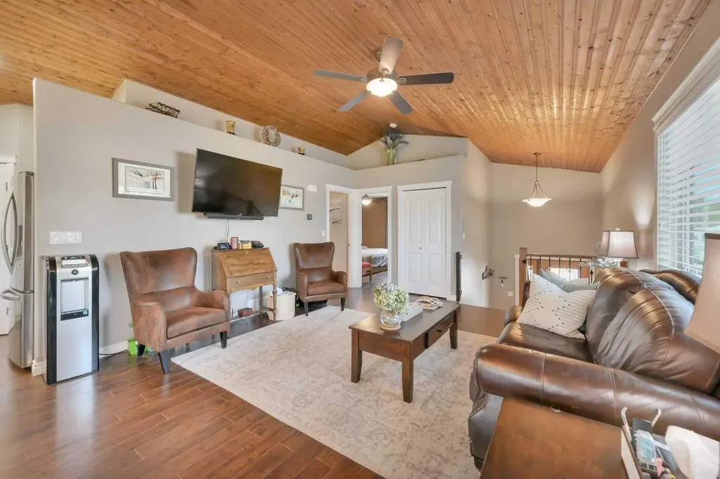 25074 South Pine Lake Road Rural Red Deer County AB T0M1S0
