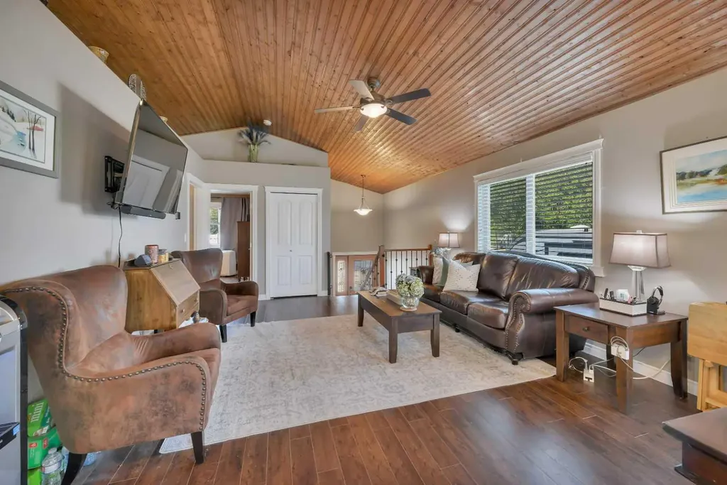 25074 South Pine Lake Road Rural Red Deer County AB T0M1S0