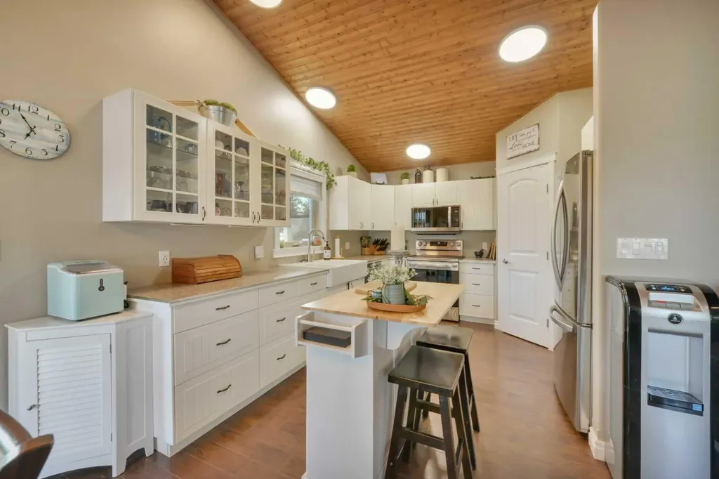 25074 South Pine Lake Road Rural Red Deer County AB T0M1S0