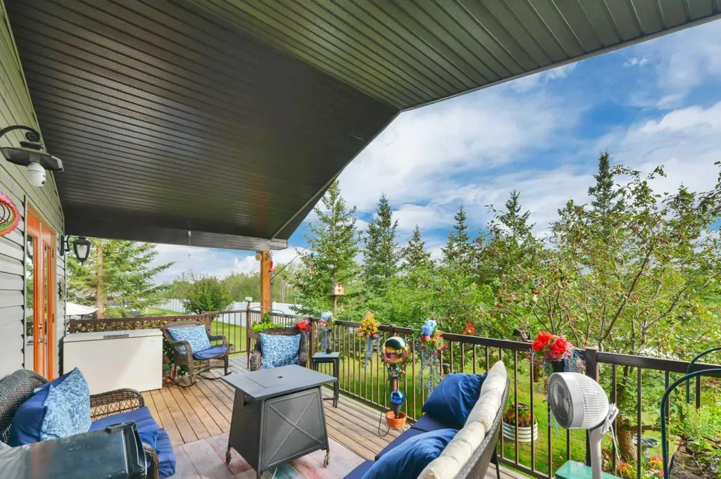 25074 South Pine Lake Road Rural Red Deer County AB T0M1S0