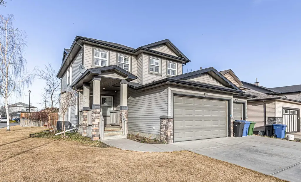 183 West Creek Landing Chestermere AB T1X 1R8