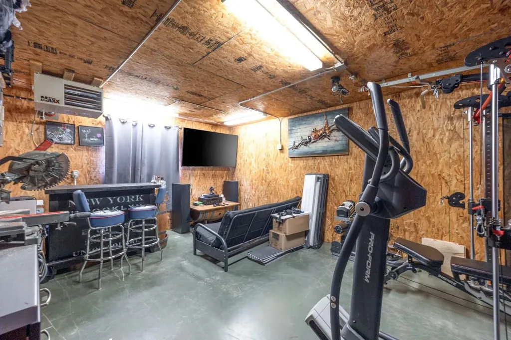 144 Mitchell Drive Fort Mcmurray AB T9K2P1