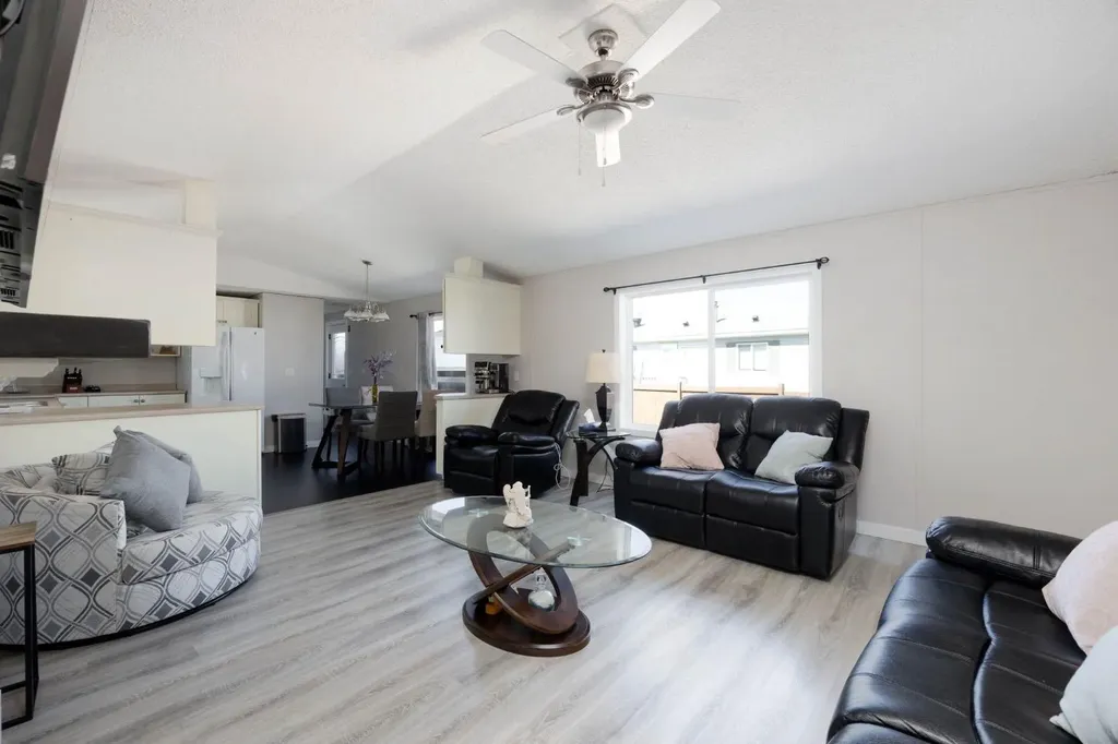144 Mitchell Drive Fort Mcmurray AB T9K2P1