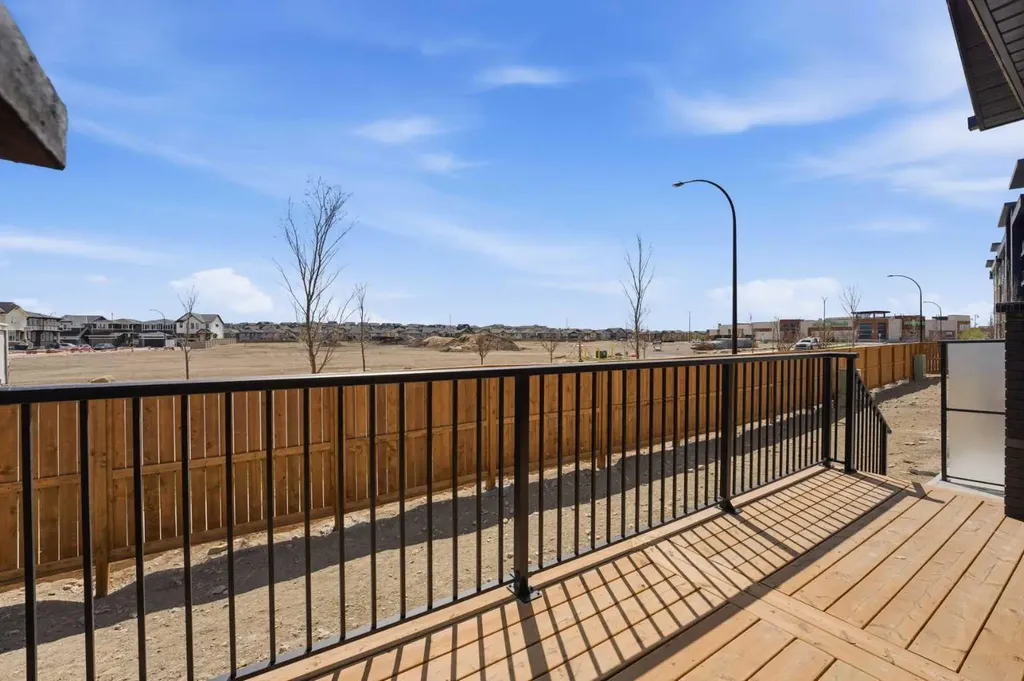 15 Coopersfield Link SW Airdrie AB T4B 5P5