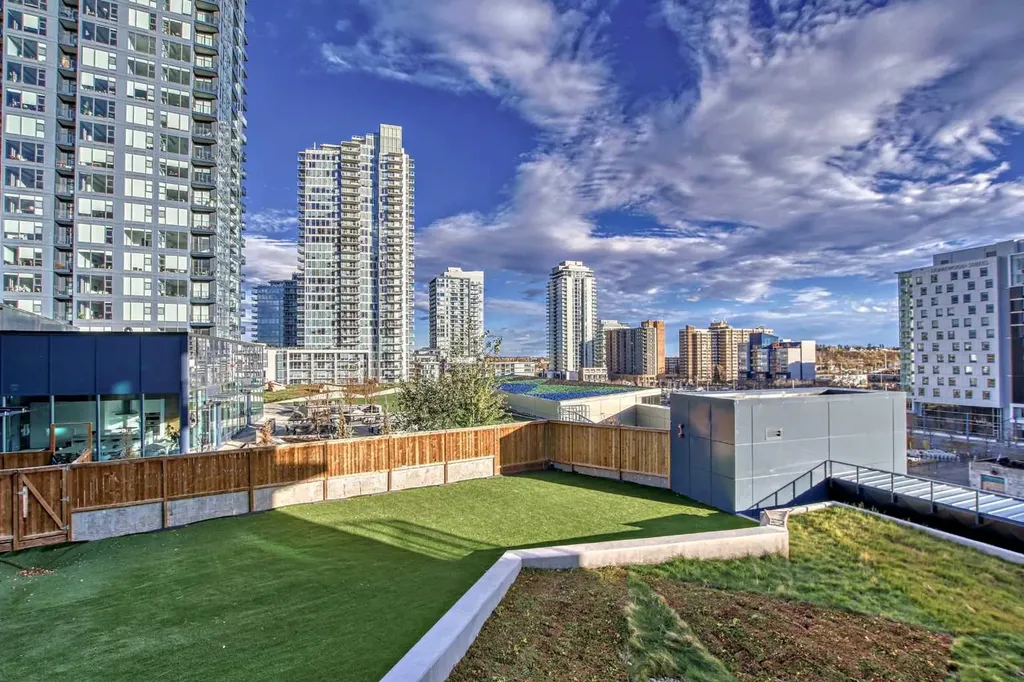 530 3 Street SE Calgary AB T2G2L8