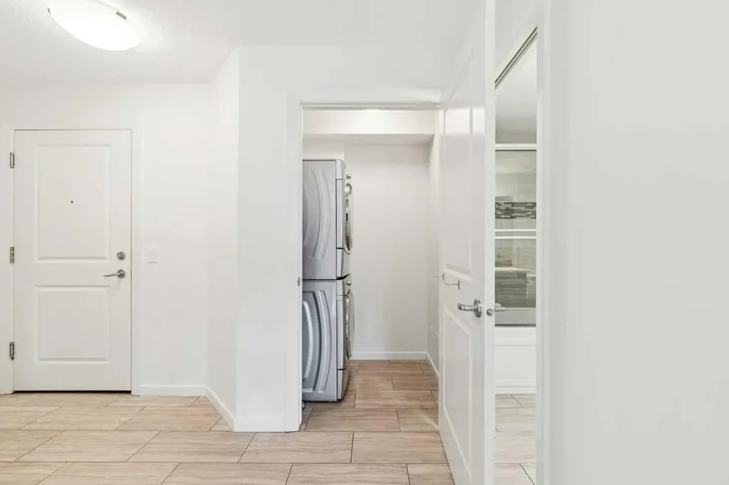 402 Kincora Glen Road NW Calgary AB T3R 0V2